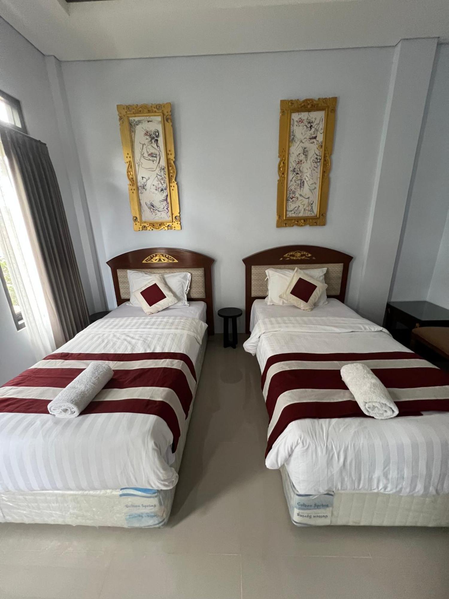 Mandhasativa Homestay Singaraja Extérieur photo